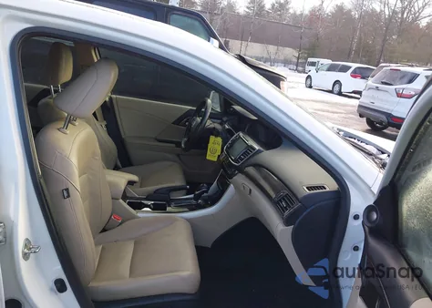 2016 Honda Accord Ex-L from USA, damaged, VIN 1HGCR2F83GA076832